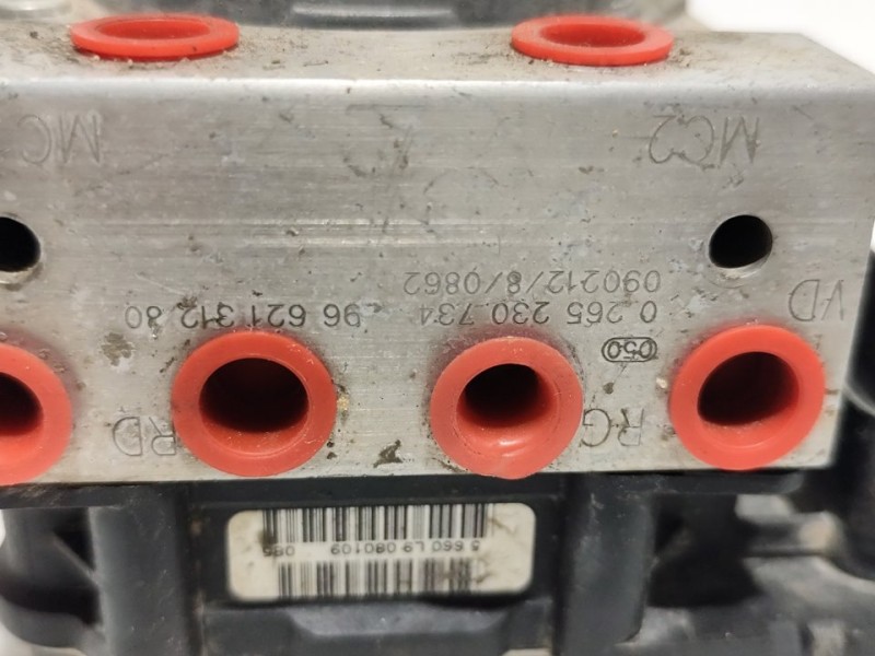 Recambio de abs para citroën c5 berlina exclusive referencia OEM IAM 9662131280  