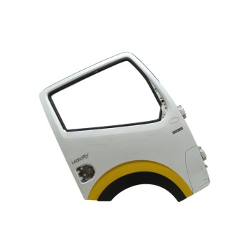 Recambio de puerta delantera derecha para renault maxity fgdk 150.35/45 referencia OEM IAM 7485132735  