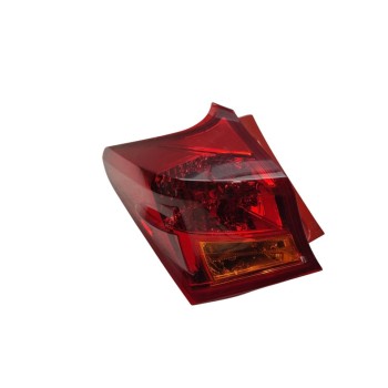 Recambio de piloto trasero izquierdo para toyota auris active referencia OEM IAM 8156102740  