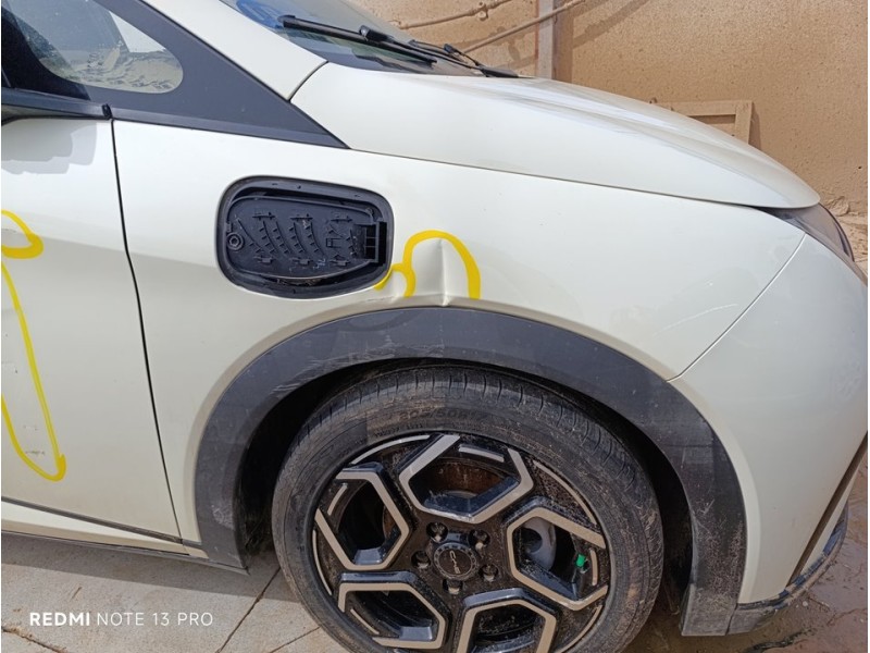 Recambio de aleta delantera derecha para byd dolphin 150 kw comfort referencia OEM IAM EM2E8403019  