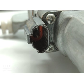 Recambio de elevalunas delantero derecho para ssangyong korando crystal 4x2 referencia OEM IAM 98820CZ010  