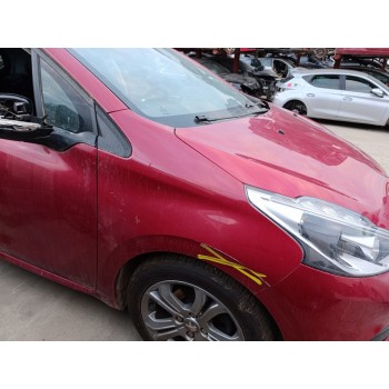 Recambio de aleta delantera derecha para peugeot 208 active referencia OEM IAM 9672971480  