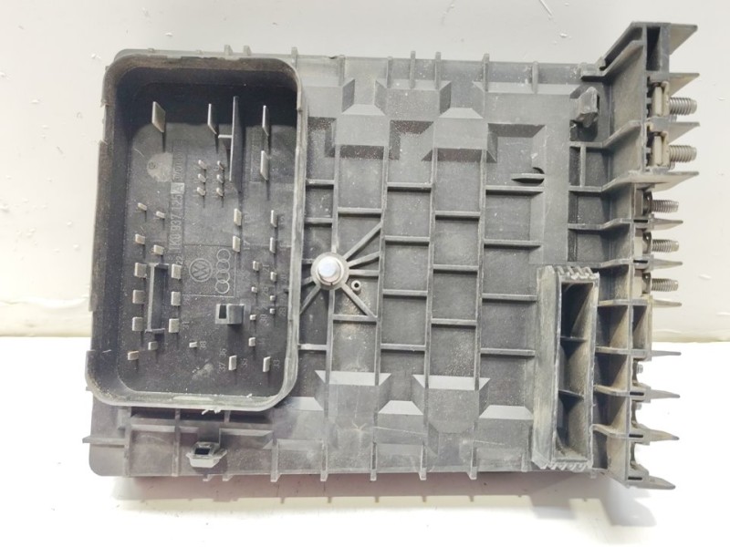 Recambio de caja reles / fusibles para volkswagen caddy ka/kb (2k) furg. referencia OEM IAM 1K0937125A  