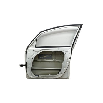 Recambio de puerta delantera derecha para kia carens ( ) attract referencia OEM IAM 76004A4000  