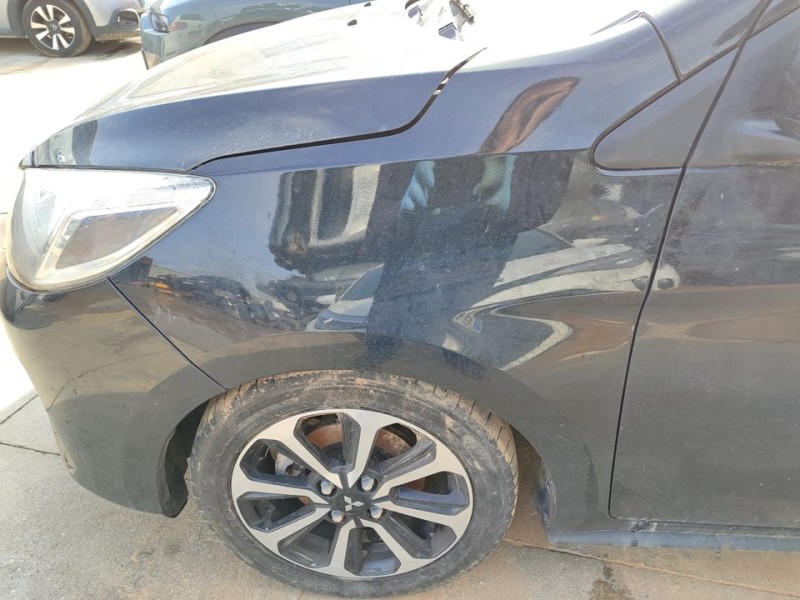 Recambio de aleta delantera izquierda para mitsubishi space star (a00) kaiteki referencia OEM IAM 5220AT69  