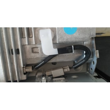 Recambio de sistema navegacion gps para toyota auris hybrid business referencia OEM IAM 8614002360  