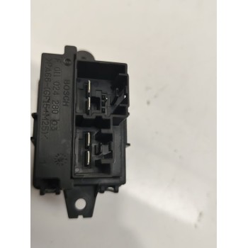 Recambio de resistencia calefaccion para opel astra j sports tourer cosmo referencia OEM IAM 13503201  