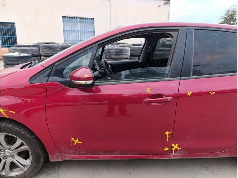 Recambio de puerta delantera izquierda para peugeot 208 active referencia OEM IAM 9807820780  