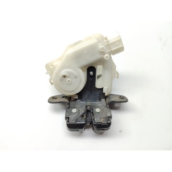 Recambio de cerradura maletero / porton para toyota auris hybrid business referencia OEM IAM 6935002090  