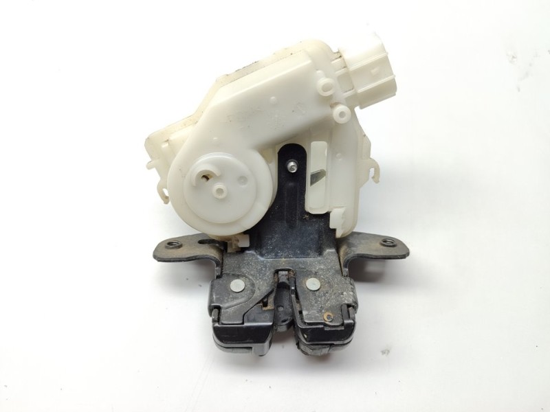 Recambio de cerradura maletero / porton para toyota auris hybrid business referencia OEM IAM 6935002090  