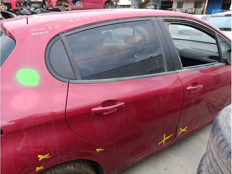Recambio de puerta trasera derecha para peugeot 208 active referencia OEM IAM 9671907480  