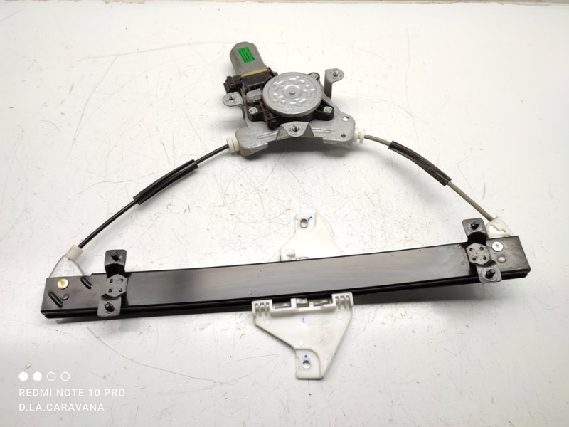 Recambio de elevalunas trasero izquierdo para ssangyong korando crystal 4x2 referencia OEM IAM 7331134001  