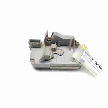 Recambio de cerradura puerta trasera derecha para peugeot 306 berlina 3/4/5 puertas (s2) style referencia OEM IAM   
