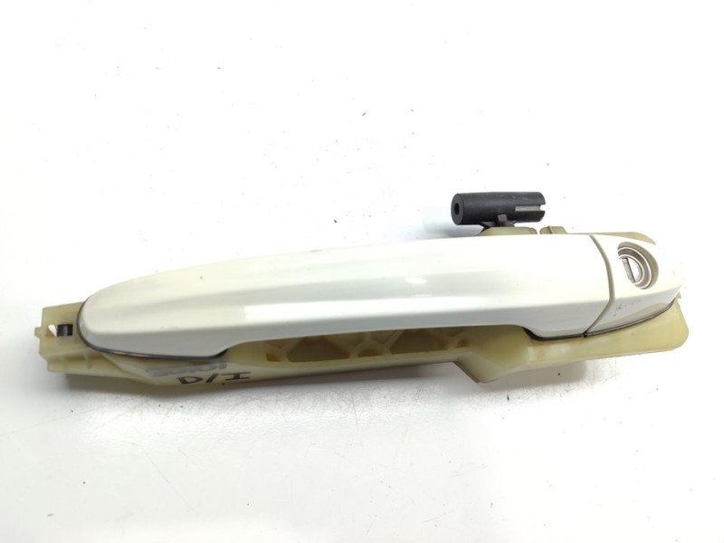 Recambio de maneta exterior delantera izquierda para ssangyong korando crystal 4x2 referencia OEM IAM 7344134000LAK  