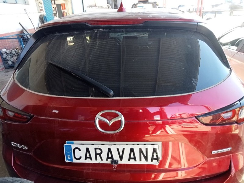 Recambio de porton trasero para mazda cx-5 newground 2wd referencia OEM IAM KBY06202XD  