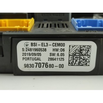 Recambio de caja reles / fusibles para peugeot rifter allure standard referencia OEM IAM 983070768000  