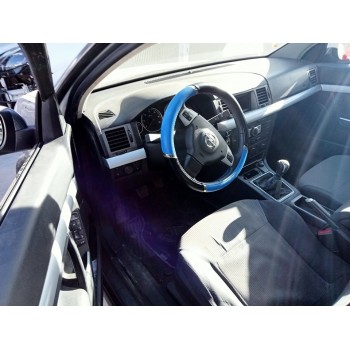 opel vectra c berlina del año 2005