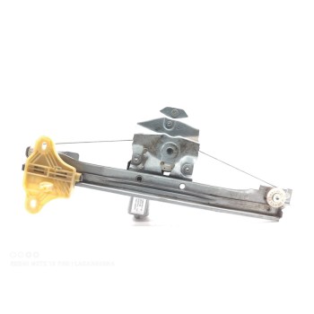 Recambio de elevalunas trasero derecho para renault captur adventure referencia OEM IAM 827009380R  