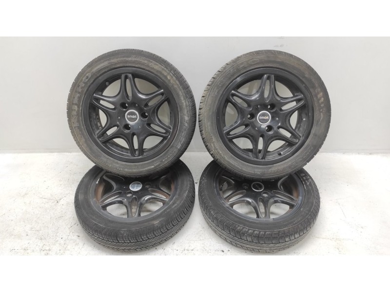 Recambio de juego llantas para smart coupe pulse referencia OEM IAM 108612217AA - 108740551A  