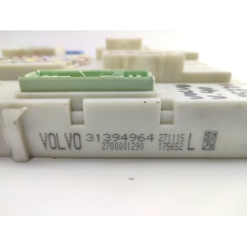 Recambio de caja reles / fusibles para volvo v40 básico referencia OEM IAM 31394964  