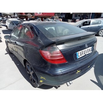 mercedes-benz clase c (w203) berlina del año 2002