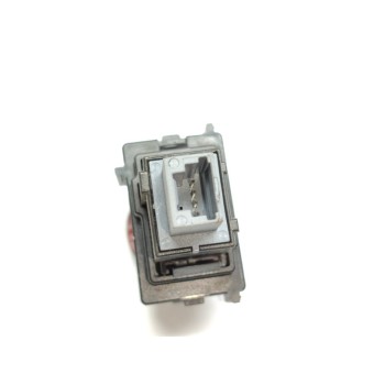 Recambio de warning para toyota auris hybrid business referencia OEM IAM 8433202300  