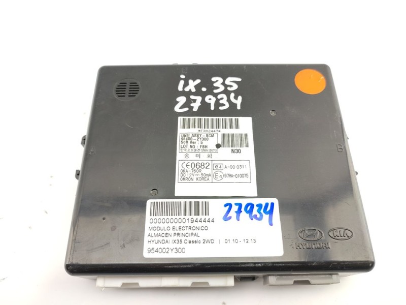Recambio de modulo electronico para hyundai ix35 classic 2wd referencia OEM IAM 954002Y300  