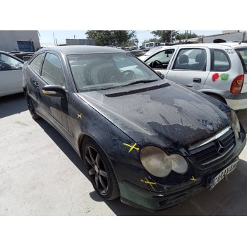 mercedes-benz clase c (w203) berlina del año 2002