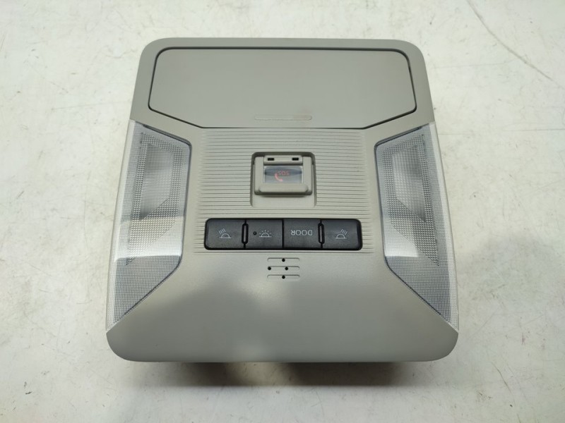 Recambio de luz interior para toyota rav4 hybrid 4x2 advance referencia OEM IAM 8126042L30B0  