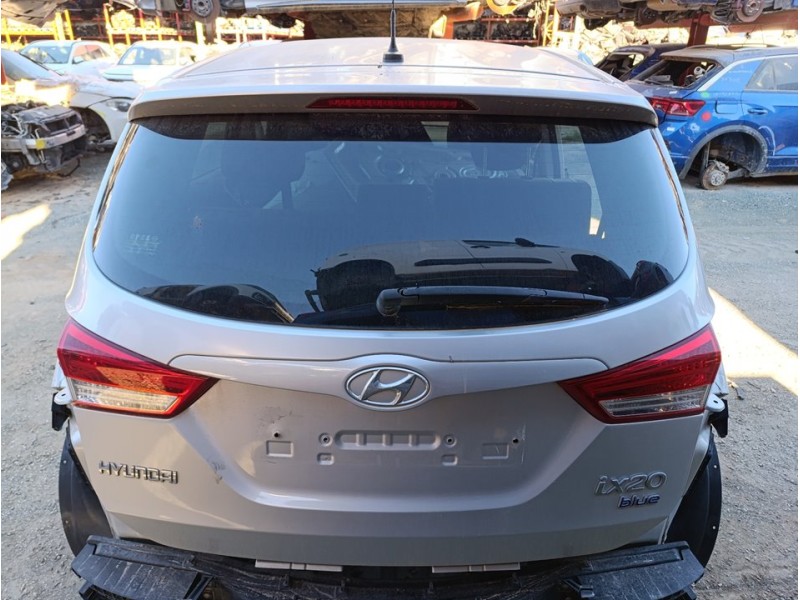 Recambio de porton trasero para hyundai ix20 gl classic referencia OEM IAM 737001K000  