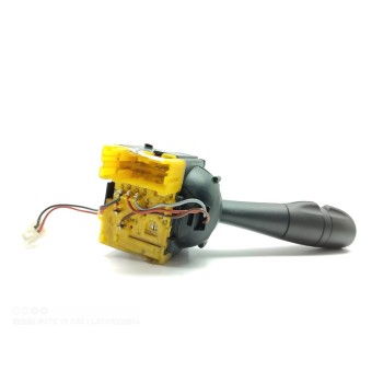 Recambio de mando luces para renault captur adventure referencia OEM IAM 255405718R  