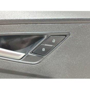 Recambio de guarnecido puerta delantera izquierda para audi q2 (gab) 30 tdi sport referencia OEM IAM 81A971035AP  