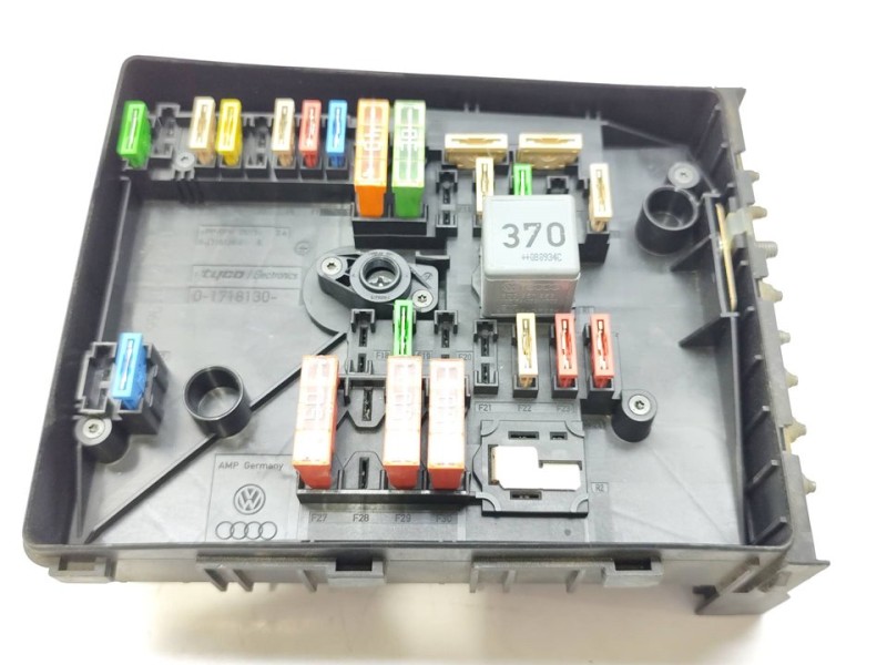 Recambio de caja reles / fusibles para seat altea xl (5p5) stylance / style referencia OEM IAM 1K0937125A  