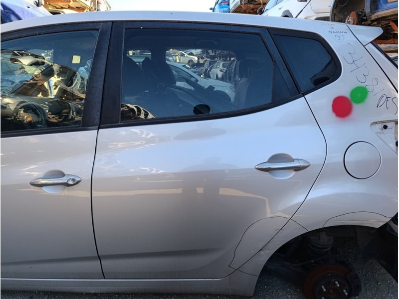 Recambio de puerta trasera izquierda para hyundai ix20 gl classic referencia OEM IAM 770031K000  