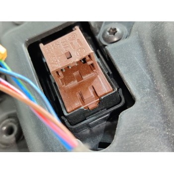 Recambio de guarnecido puerta delantera izquierda para audi q2 (gab) 30 tdi sport referencia OEM IAM 81A971035AP  