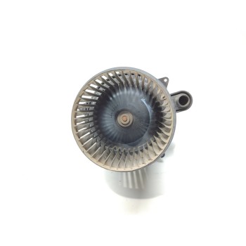 Recambio de ventilador calefaccion para renault captur adventure referencia OEM IAM 272101005R  