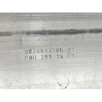 Recambio de refuerzo paragolpes delantero para peugeot 3008 gt line referencia OEM IAM 9824513780  