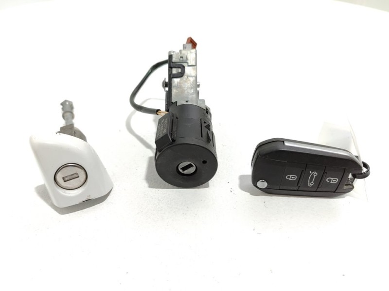 Recambio de conmutador de arranque para opel corsa f edition referencia OEM IAM 9663123380  