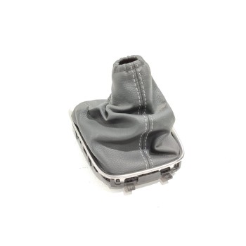 Recambio de guarnecidos palanca cambio para opel corsa f edition referencia OEM IAM 98298161ZD  