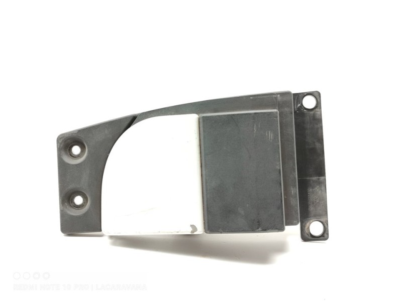 Recambio de moldura para iveco daily furgón fg 33 s ... v batalla 3520 referencia OEM IAM 5801541112  