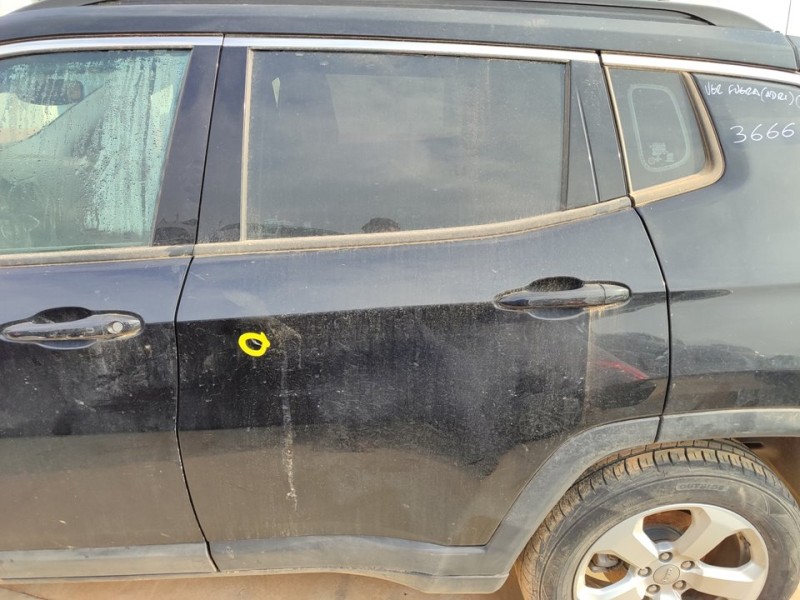 Recambio de puerta trasera izquierda para jeep compass ii longitude 4x2 referencia OEM IAM 52243983  