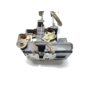 Recambio de cerradura puerta trasera derecha para chevrolet captiva 2.0 vcdi lt referencia OEM IAM 20996092  