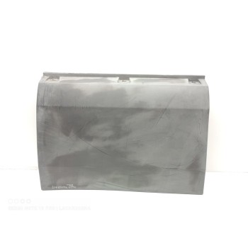 Recambio de moldura para iveco daily furgón fg 33 s ... v batalla 3520 referencia OEM IAM 5801821755  