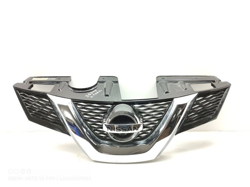 Recambio de rejilla delantera para nissan x-trail (t32) acenta referencia OEM IAM 623104CE0A  