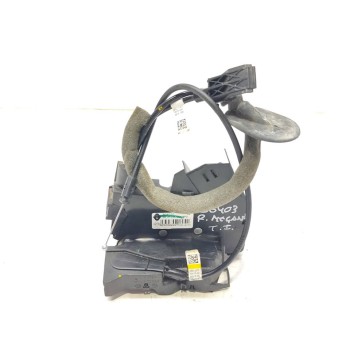 Recambio de cerradura puerta trasera izquierda para renault megane iv berlina 5p business referencia OEM IAM 825039922R  