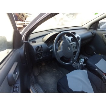 opel corsa c del año 2004