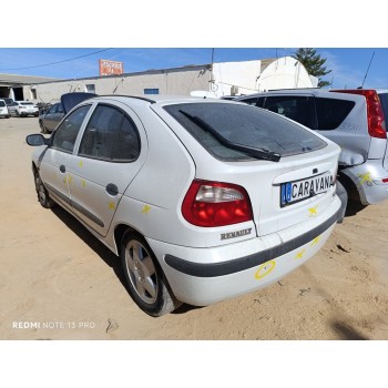 renault megane i fase 2 berlina (ba0) del año 2000