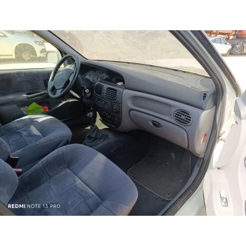 renault megane i fase 2 berlina (ba0) del año 2000