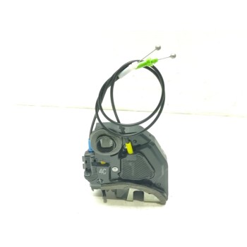 Recambio de cerradura puerta trasera derecha para toyota auris hybrid active business plus referencia OEM IAM 6905005051  