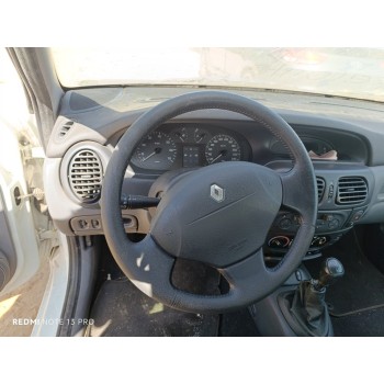 renault megane i fase 2 berlina (ba0) del año 2000